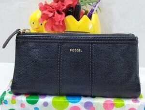 Fossil Black Pebbled Leather Zipper Closure Credit Card ID Window Bifold Wallet